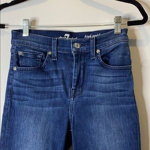 7FORALLMANKIND SKINNY HIGHWAISTED JEANS